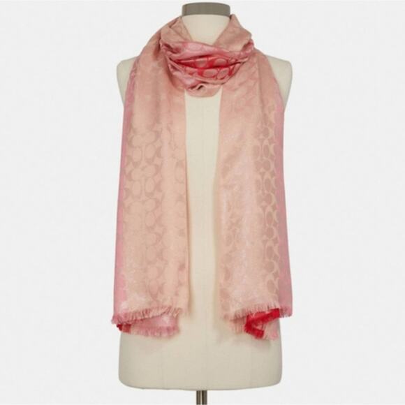 COACH OBLONG SCARF SIGNATURE STRIPE PRINT IN SHELL PINK - Picture 1 of 2